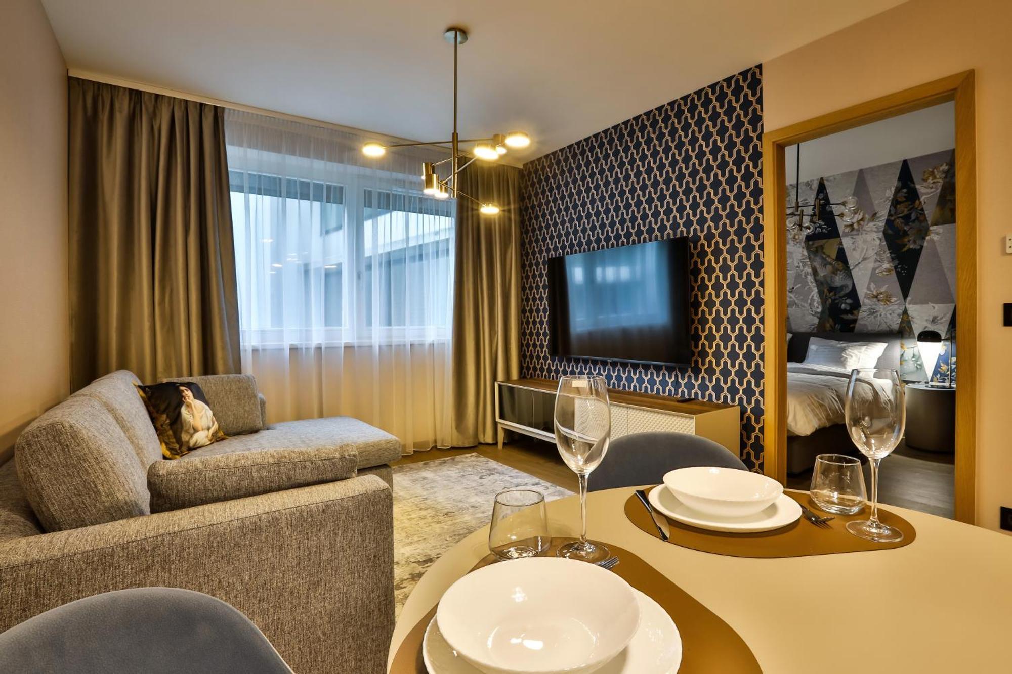 Sun Hill Luxury Suites Boedapest Buitenkant foto